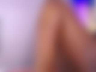 Live cam show with Charlotte-miles - Erotic Dance on AdultVida.com