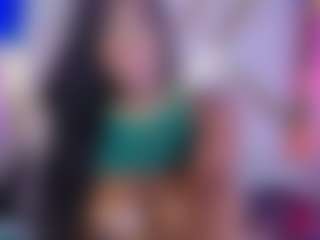 Live cam show with Charlotte-miles - Shaved Pussy on CamwithHer