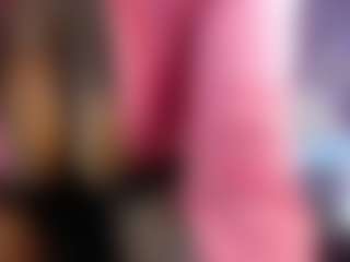 Live cam show with Charlotte-miles - Ebony on Camsoda | colombia