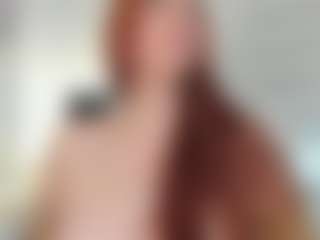 Live cam show with curvy-samantta - Sexting on PervPlay.com