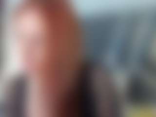 Live cam show with curvy-samantta - Blonde Hair on luckytryst.com