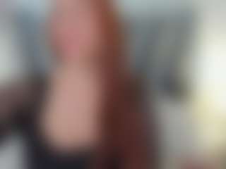 Live cam show with curvy-samantta - College on UwU Esports