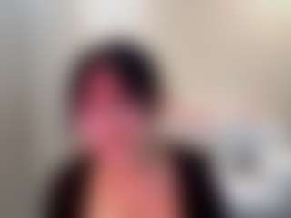 Live cam show with Roxie - Body Massage on Streamer API