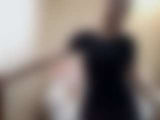 Roxie's Live Sex Cam Show