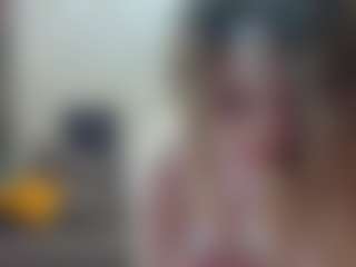 Live cam show with KateNotley - MILF on SpunkLive