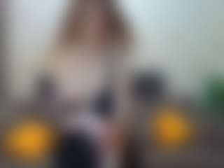 Live cam show with KateNotley - Brown Hair on livesuperchat.net