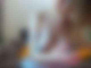 KateNotley MILF webcam performer live streaming