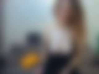 KateNotley MILF webcam performer live streaming