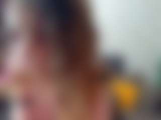 Live cam show with KateNotley - Striptease MILF on instabang
