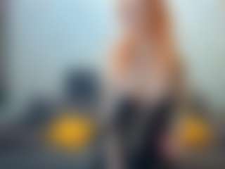 Live cam show with KateNotley - Fingering MILF on Fling VIP Chat