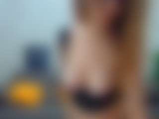 Live cam show with KateNotley - Brown Eyes BBW on Cam Slut