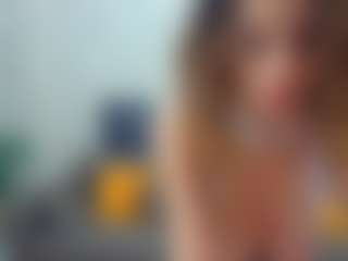 Live cam show with KateNotley - Facial on Camiplay Live