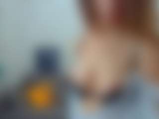 Live cam show with KateNotley - Facial on Dolls Live