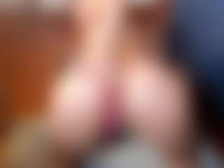 laguber's Live Sex Cam Show