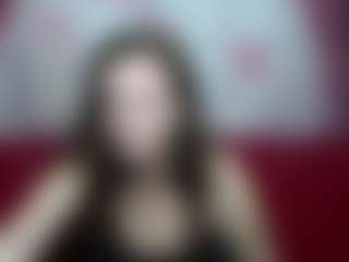 Live cam show with MeganPirs - Thick on Uber Horny