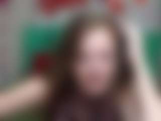 Live cam show with MeganPirs - White on CamwithHer
