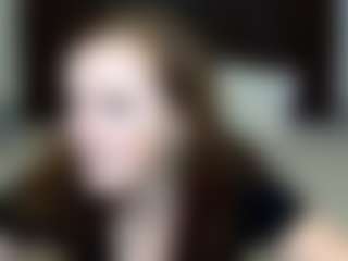 Live cam show with MeganPirs - Thin on milfzrlive.com