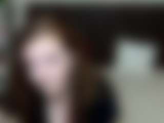 Live cam show with MeganPirs - Thick on hotwifechat.live