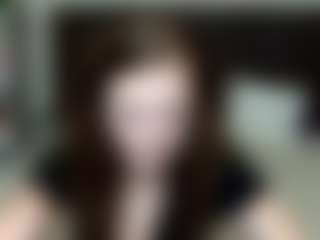 Live cam show with MeganPirs - Brown Hair on pussylord.com