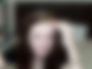 Live cam show with MeganPirs - Tittyfuck on Sweet Sext
