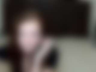 Live cam show with MeganPirs - Tittyfuck on LiveSexCams6