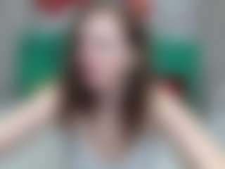 Live cam show with MeganPirs - Tittyfuck on Camsoda