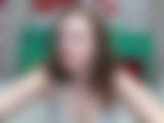 Live cam show with MeganPirs - Thin on Camsoda