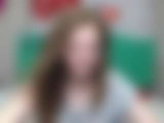 Live cam show with MeganPirs - Tittyfuck on madthumbs