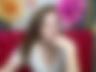 Live cam show with MeganPirs - Strip Brown Hair on Milfs Live