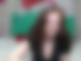 Live cam show with MeganPirs - Small Tits on xxxlivecams.org