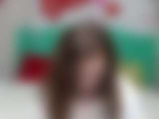Live cam show with MeganPirs - Brown Hair on Camsoda