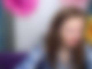 Live cam show with MeganPirs - Thin on Pornisteam.com