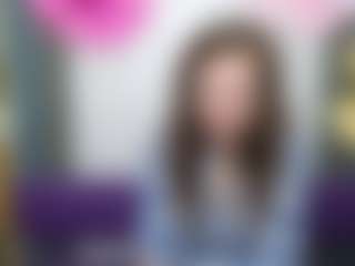 Live cam show with MeganPirs - Thin on makecum.org