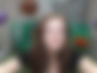 Live cam show with MeganPirs - Facial Piercings on WildCum