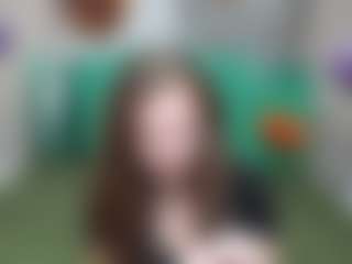 Live cam show with MeganPirs - Thin on Soda Cam