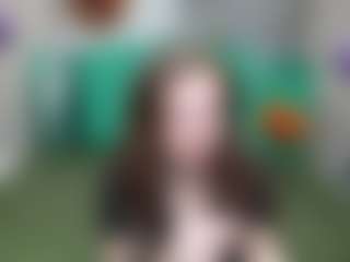 Live cam show with MeganPirs - Fingering on Camsoda