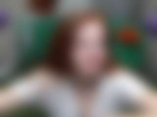 Live cam show with MeganPirs - Fingering on crypto-cams