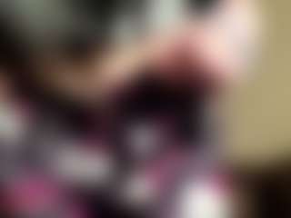 Auesha's Live Sex Cam Show