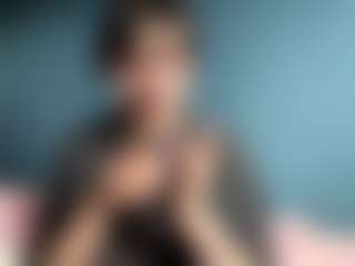 Auesha's Live Sex Cam Show
