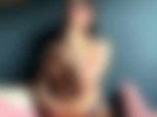 Auesha's Live Sex Cam Show