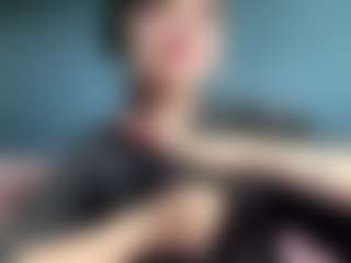 Live cam show with Auesha - Tease on sexylive.show