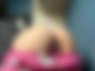 Auesha's Live Sex Cam Show