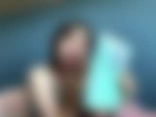 Live cam show with Auesha - Solo on SinfulBabes