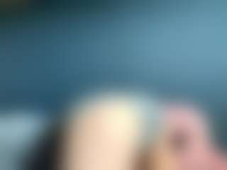 Auesha's Live Sex Cam Show
