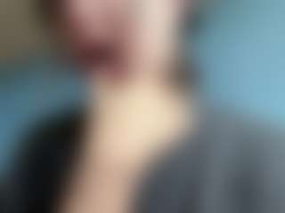 Auesha's Live Sex Cam Show