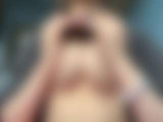 Auesha's Live Sex Cam Show