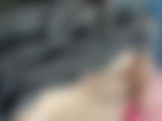 Auesha's Live Sex Cam Show