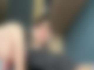 Auesha's Live Sex Cam Show