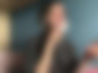Auesha's Live Sex Cam Show