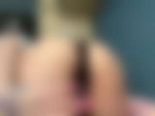 Auesha's Live Sex Cam Show